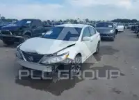 2017 Nissan ALTIMA фото