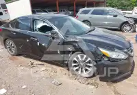 2017 Nissan ALTIMA photo