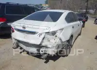 2017 Nissan ALTIMA photo