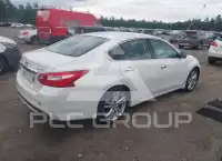 2017 Nissan ALTIMA photo