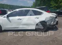 2017 Nissan ALTIMA фото