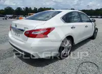 2017 Nissan ALTIMA photo