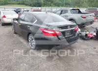 2017 Nissan ALTIMA photo