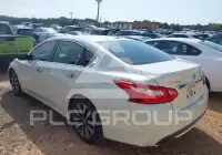 2017 Nissan ALTIMA photo