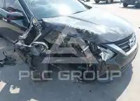 2017 Nissan ALTIMA фото