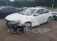2017 Nissan ALTIMA photo