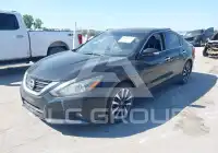 2017 Nissan ALTIMA photo