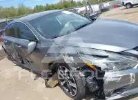 2017 Nissan ALTIMA photo