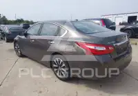 2017 Nissan ALTIMA фото