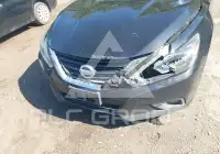 2017 Nissan ALTIMA фото
