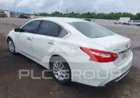 2017 Nissan ALTIMA фото