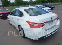 2017 Nissan ALTIMA фото