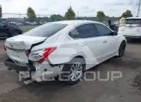 2017 Nissan ALTIMA photo