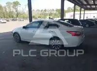 2017 Nissan ALTIMA фото