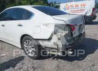 2017 Nissan ALTIMA фото