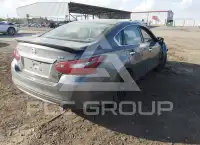 2017 Nissan ALTIMA photo