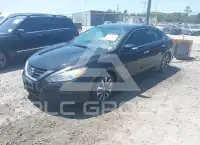 2017 Nissan ALTIMA photo
