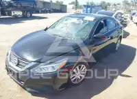 2017 Nissan ALTIMA фото