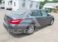 2017 Nissan ALTIMA фото