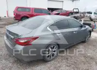 2017 Nissan ALTIMA photo