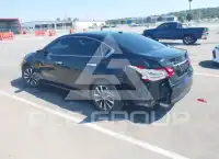 2017 Nissan ALTIMA photo