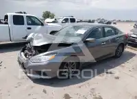 2017 Nissan ALTIMA фото