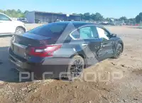 2017 Nissan ALTIMA photo