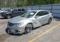 2017 Nissan ALTIMA photo