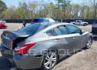 2017 Nissan ALTIMA фото