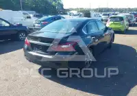 2017 Nissan ALTIMA фото