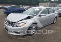 2017 Nissan ALTIMA фото