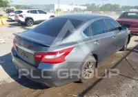 2017 Nissan ALTIMA photo