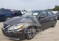 2017 Nissan ALTIMA фото