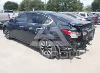2017 Nissan ALTIMA фото