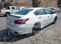 2017 Nissan ALTIMA фото