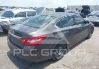 2017 Nissan ALTIMA фото