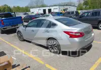 2017 Nissan ALTIMA photo