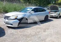 2017 Nissan ALTIMA фото