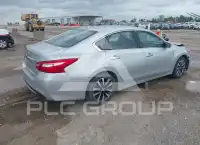 2017 Nissan ALTIMA фото