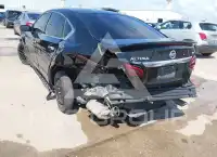 2017 Nissan ALTIMA фото