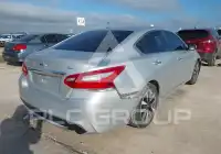 2017 Nissan ALTIMA фото