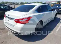2017 Nissan ALTIMA фото