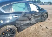 2017 Nissan ALTIMA photo