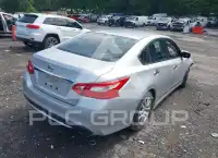 2017 Nissan ALTIMA фото