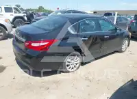 2017 Nissan ALTIMA фото