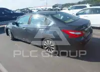 2017 Nissan ALTIMA фото
