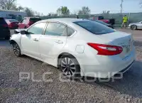 2017 Nissan ALTIMA фото