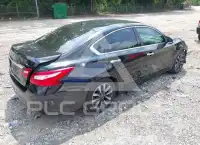 2017 Nissan ALTIMA фото