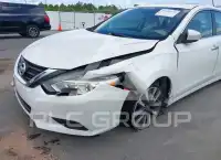 2017 Nissan ALTIMA фото