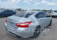 2017 Nissan ALTIMA фото